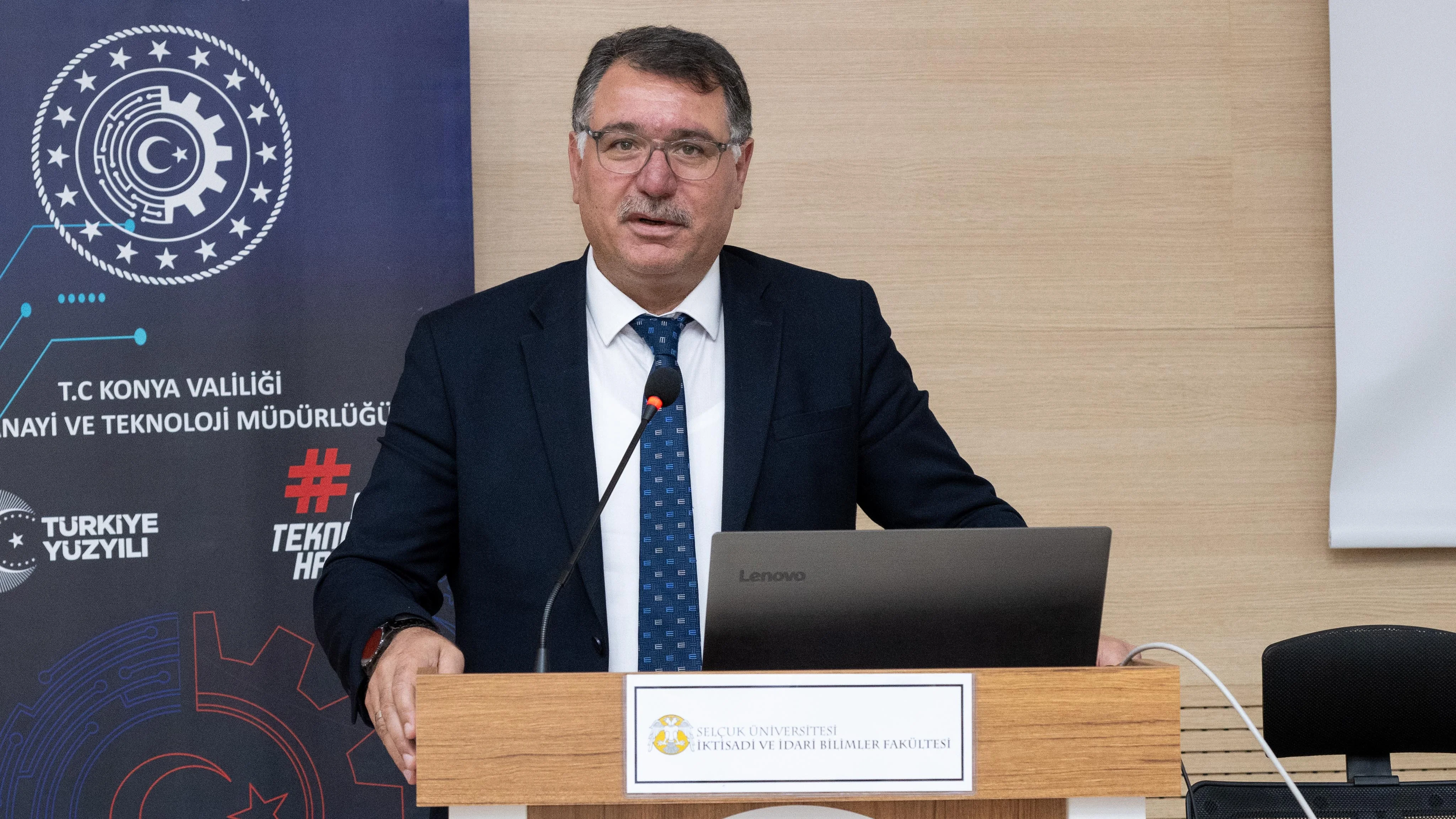 Selçuk Üniversitesinde üniversite-sanayi iş birliğini güçlendirecek buluşma